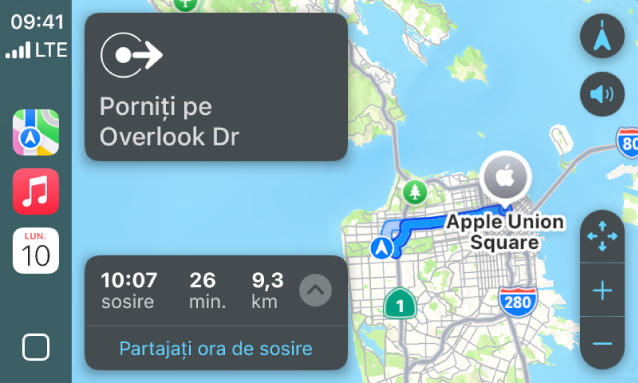 CarPlay afișând Hărți, Muzică și Calendar în bara laterală. În partea dreaptă se află o rută de navigare de la Apple Park la Apple Union Station.