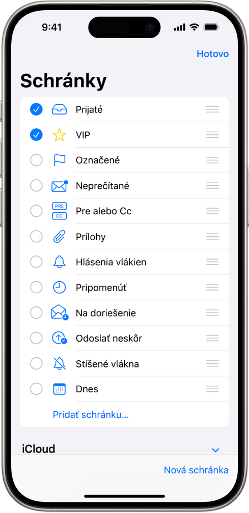 Obrazovka úpravy schránok. V zozname sú pod sebou uvedené voliteľné schránky so zaškrtávacími políčkami na ľavej strane každej možnosti. V pravom dolnom rohu je tlačidlo s označením Nová schránka.