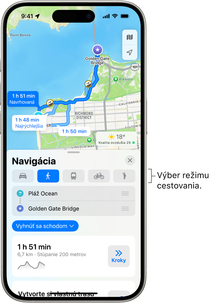 Mapa zobrazujúca niekoľko možností trasy medzi dvoma miestami s tlačidlami na výber iných spôsobov dopravy, prepnutie začiatočného a cieľového miesta a zobrazenie navigačných pokynov v podobe krokov.