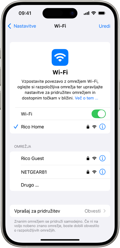 Zaslon možnosti Wi-Fi v aplikaciji Nastavitve. Wi-Fi je vklopljen in izbrano je omrežje.