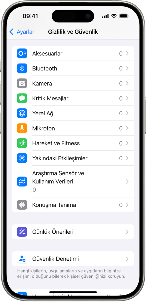 Uygulamaların kamerayı, mikrofonu veya iPhone’unuzun diğer bölümlerini kullanıp kullanamayacağını denetleme ayarlarıyla Gizlilik ve Güvenlik ekranı.