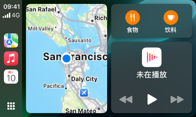 CarPlay 车载仪表盘在边栏中显示了“地图”、“音乐”和“信息”。在右侧是 Apple Park 的地图,导航窗口和播放中窗口。