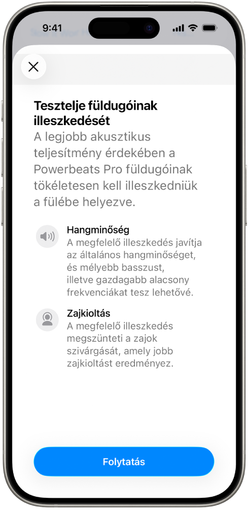 Egy iPhone képernyője, amelyen a Fülharang illeszkedésének tesztelése látható.