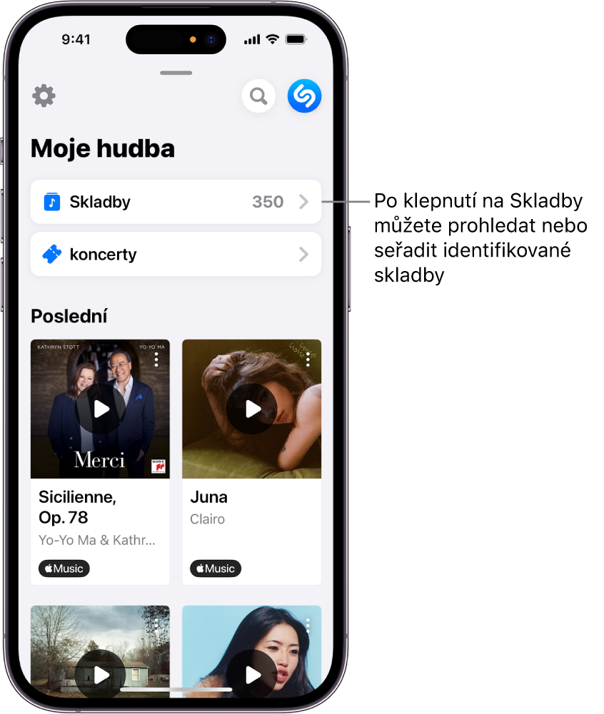Seznam rozpoznaných skladeb s vyhledávacím polem a ovládacím prvkem pro posouvání