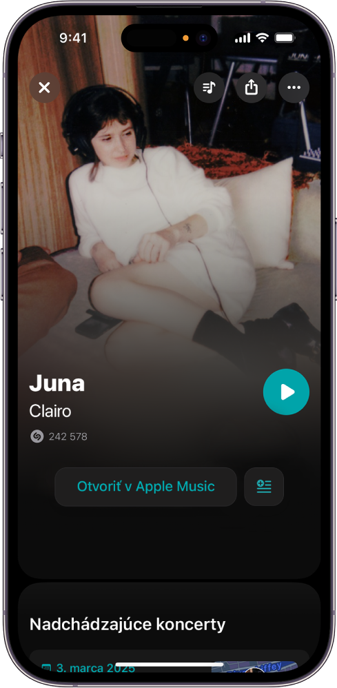 Obrazovka skladby v apke Shazam so zobrazeným výsledkom identifikácie skladby