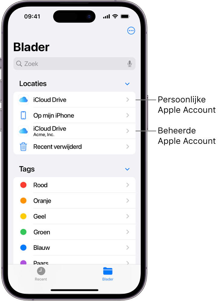 Een iPhone-scherm met daarop twee iCloud Drives, één voor een persoonlijke Apple Account en één voor een beheerde Apple Account.
