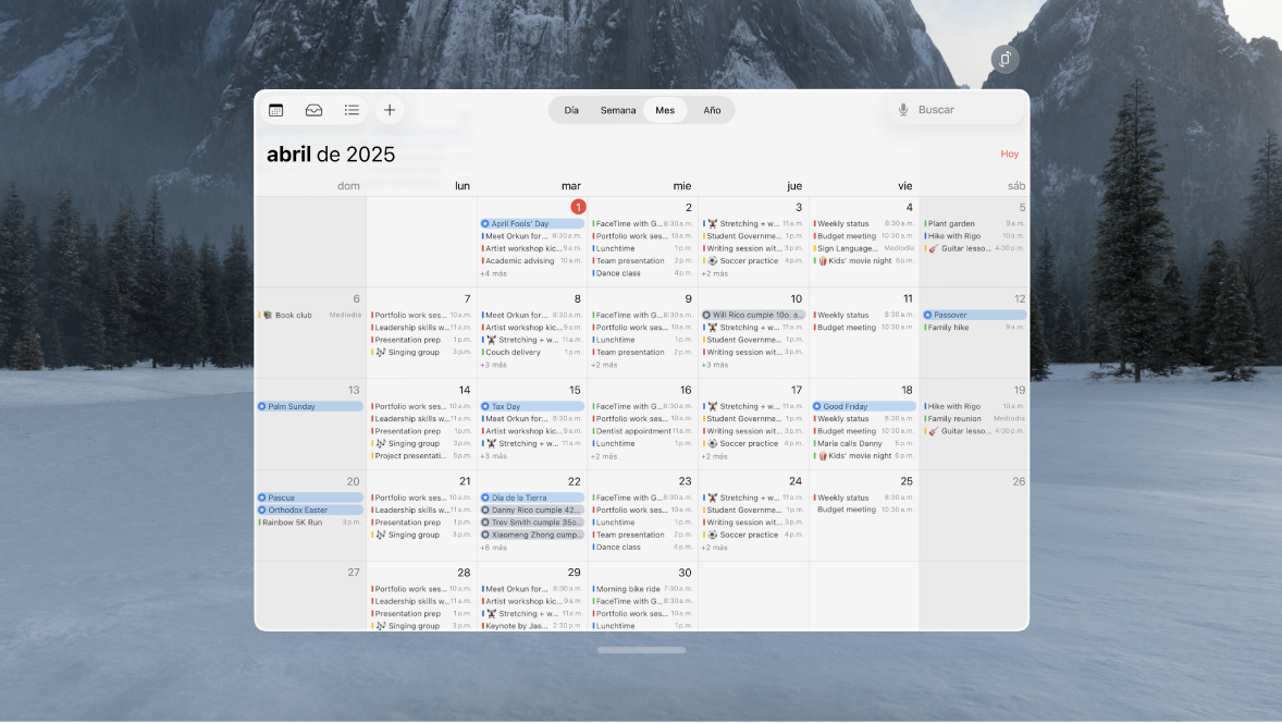 La app Calendario en el Apple Vision Pro mostrando la vista mensual con eventos.