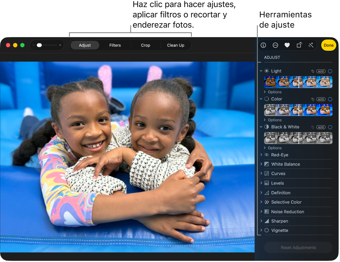 Una ventana de la app Fotos muestra cómo se está editando una foto.