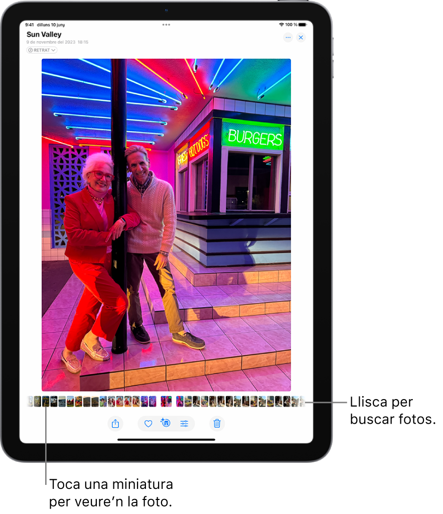 L’app Fotos mostra una foto en pantalla completa. A la part inferior de la pantalla hi ha miniatures d’altres fotos de la fototeca.