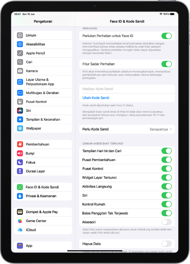 Pengaturan Face ID& Kode Sandi, dengan pilihan untuk mengizinkan akses ke fitur tertentu saat iPad terkunci.