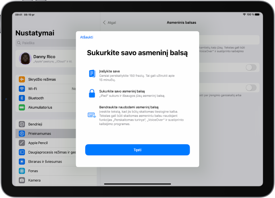„iPad“ įrenginyje rodoma informacija apie asmeninio balso kūrimą.