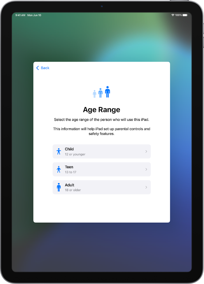 Age Range iestatīšanas ekrāns. Norādīti trīs vecuma diapazoni: Child (12 gadi vai jaunāks), Teen (13–17 gadi) un Adult (vismaz 18 gadi).