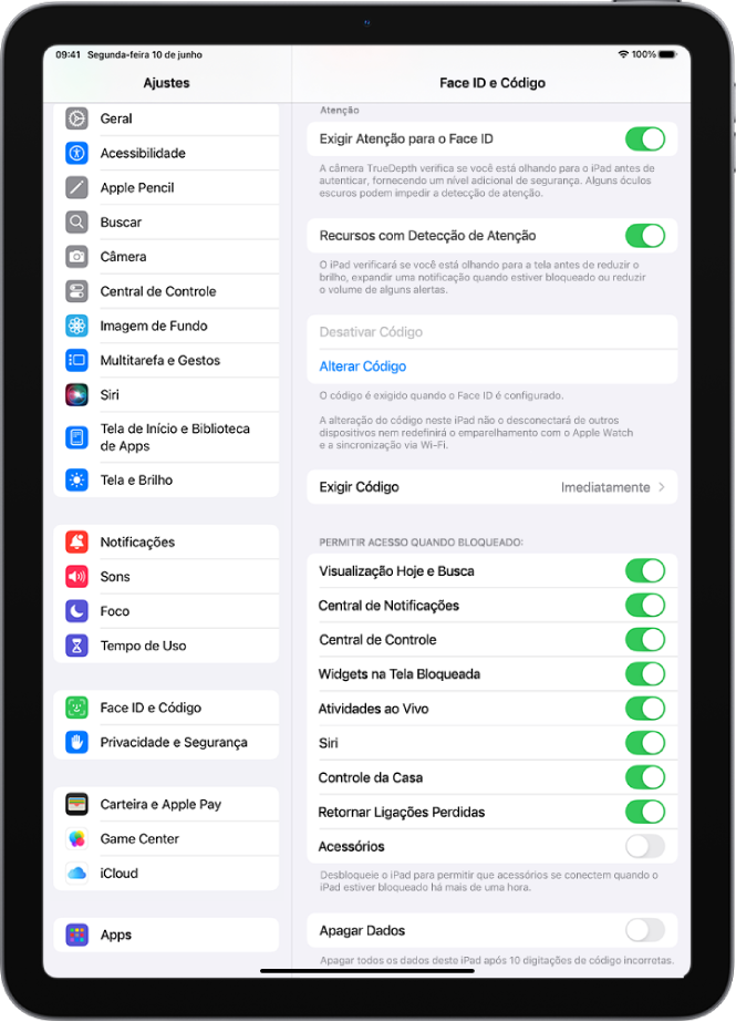Os ajustes de Face ID e Código, com opções para permitir o acesso a recursos específicos quando o iPad está bloqueado.