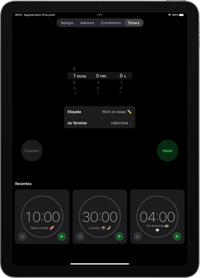 Aba Timers mostrando os ajustes de um timer. Um timer recém‑criado aparece abaixo dos ajustes do timer. Os botões Relógio, Alarme, Cronômetro e Timers estão ao longo da parte inferior.