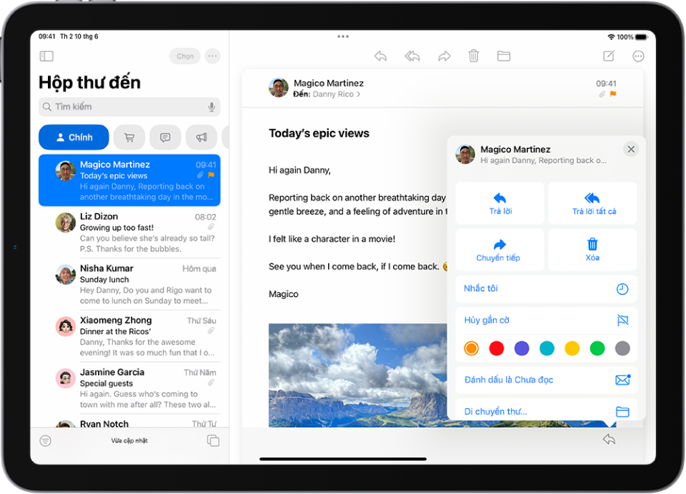 Một email được mở. Menu với các tùy chọn để thêm hoặc xóa cờ được hiển thị ở bên phải.
