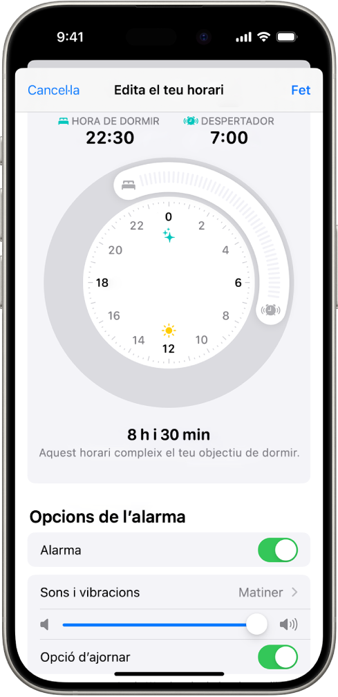 A l’app Salut es mostra la pantalla per editar l’horari, amb les hores d’anar‑se’n a dormir i de despertar‑se a la part superior i les opcions de l’alarma a la part inferior.