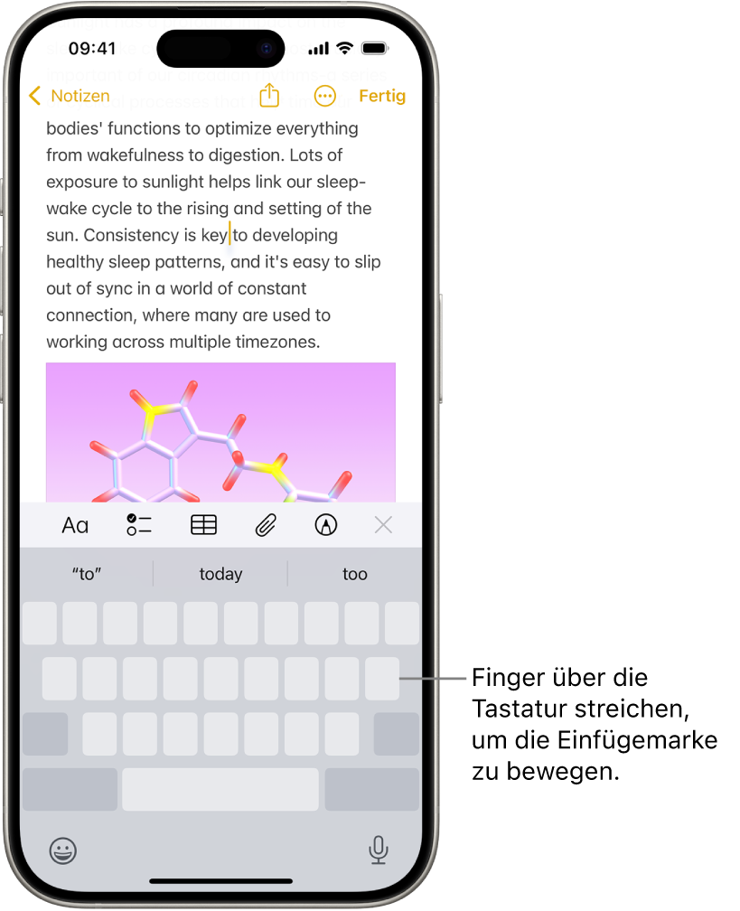 Ein Dokument ist in der App „Notizen“ geöffnet. Die Bildschirmtastatur befindet sich in der unteren Bildschirmhälfte und ist im „Trackpad-Modus“.