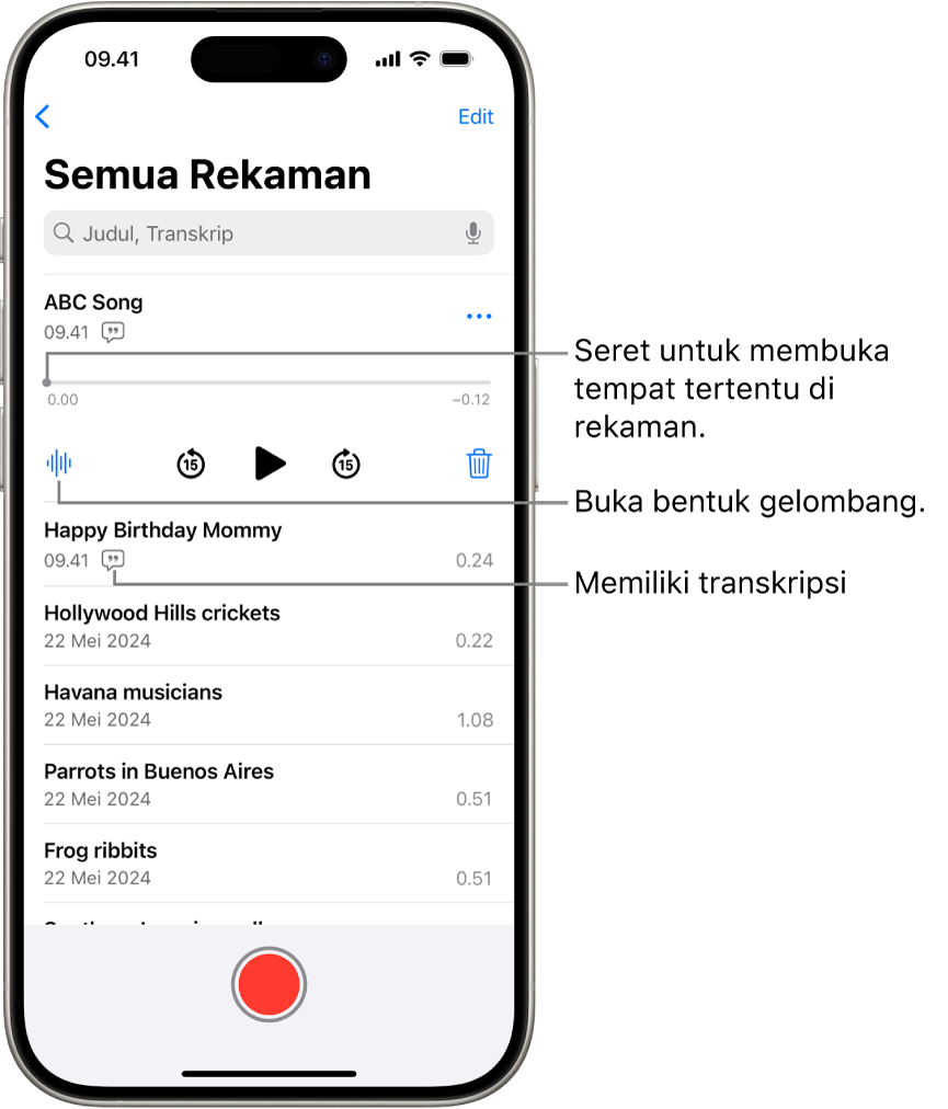 Layar daftar Memo Suara dengan rekaman yang dipilih di bagian atas. Garis waktu rekaman memiliki playhead, yang dapat Anda seret untuk pindah ke tempat tertentu di rekaman. Kontrol putar berada di bawah garis waktu.