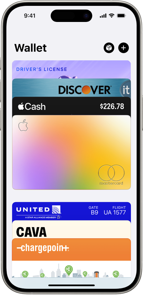 Skrin Wallet, menunjukkan berbilang kad dan pas.