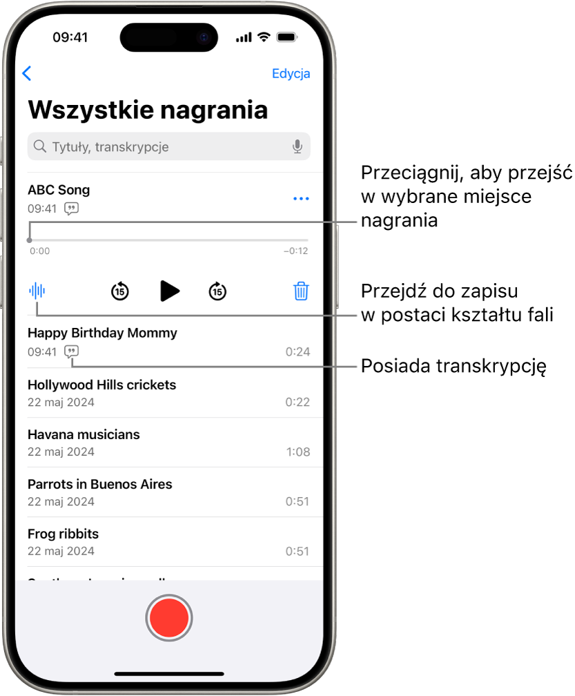 Ekran listy notatek głosowych z zaznaczonym nagraniem u góry. Na linii czasowej nagrania widoczna jest głowica odtwarzająca, którą możesz przeciągnąć, aby przejść do innego miejsca nagrania. Poniżej linii czasowej widoczne są narzędzia odtwarzania.