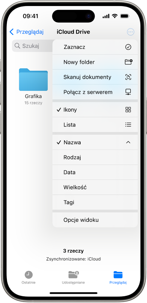 Aplikacja Pliki z zaznaczonym przyciskiem Więcej. Wyświetlone jest menu zawierające następujące polecenia: Zaznacz, Nowy folder, Skanuj dokumenty oraz Połącz z serwerem. Poniżej znajdują się opcje dotyczące wyświetlania rzeczy jako ikon i jako listy. Na dole widoczne są opcje sortowania: Nazwa, Rodzaj, Data, Wielkość oraz Tagi. Jeszcze niżej znajduje się pozycja Opcje widoku.