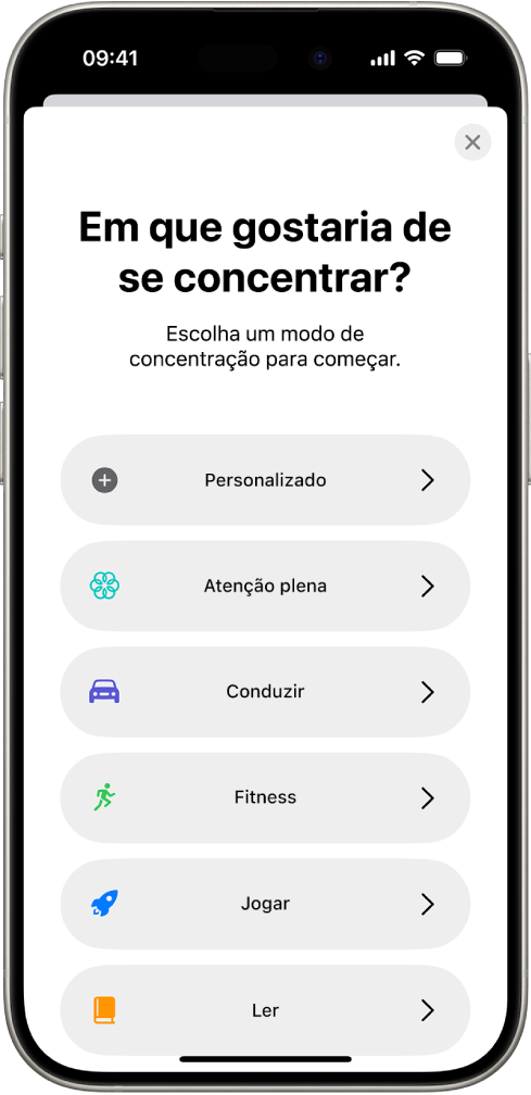 Um ecrã do modo de concentração para as opções de modos de concentração adicionais, incluindo Personalizado, Conduzir, Exercício físico, Jogar, Atenção plena e Ler.