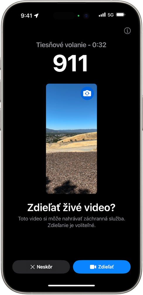 Obrazovka Živé video SOS zobrazujúca tiesňový hovor 911 s video náhľadom v strede. V spodnej časti sú tlačidlá Teraz nie a Zdieľať video.