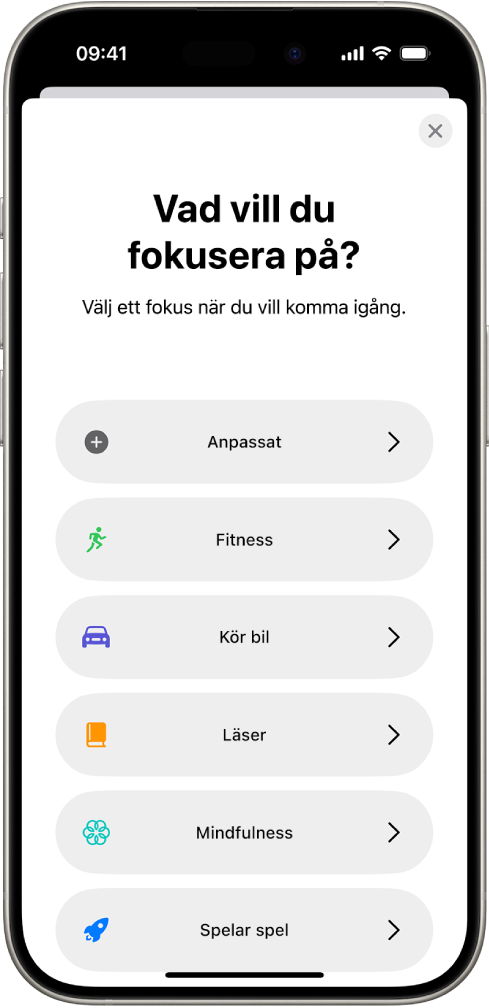 En fokusinställningsskärm för de tillhandahållna fokusalternativen, inklusive Anpassat, Kör bil, Fitness, Spelar spel, Mindfulness och Läser.