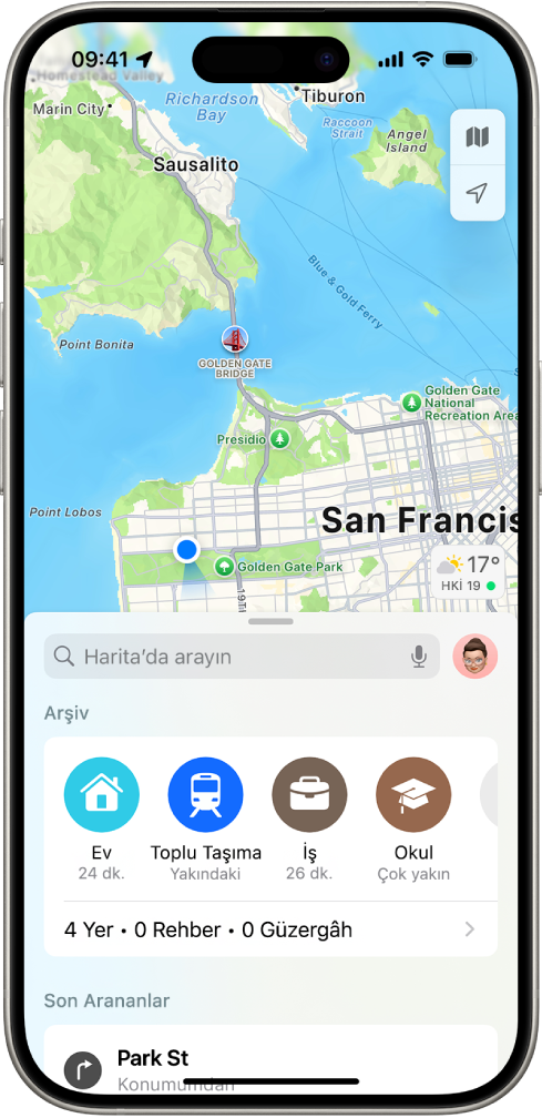 Harita ekranı, ekranın alt yarısında arama alanını gösteriyor. Arama alanının alt tarafında favori olarak kaydedilmiş şu konumlar var: Ev, İş, Toplu Taşıma ve Okul.