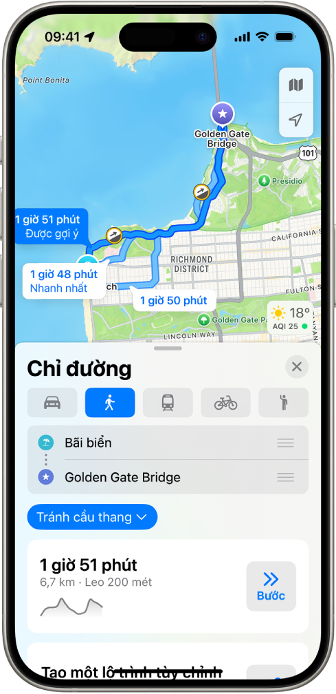 Một bản đồ đang hiển thị lộ trình đi bộ. Thẻ lộ trình ở dưới cùng cung cấp các chi tiết cho lộ trình, bao gồm thời gian di chuyển ước tính và thay đổi độ cao. Một nút Đi xuất hiện ở bên phải của chi tiết.