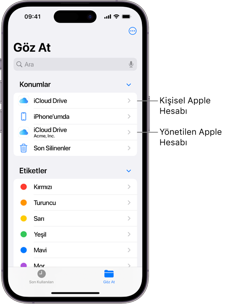 Biri kişisel Apple Hesabı’nı, diğeri ise Yönetilen Apple Hesabı’nı kullanan iki iCloud Drive’ı gösteren iPhone ekranı.