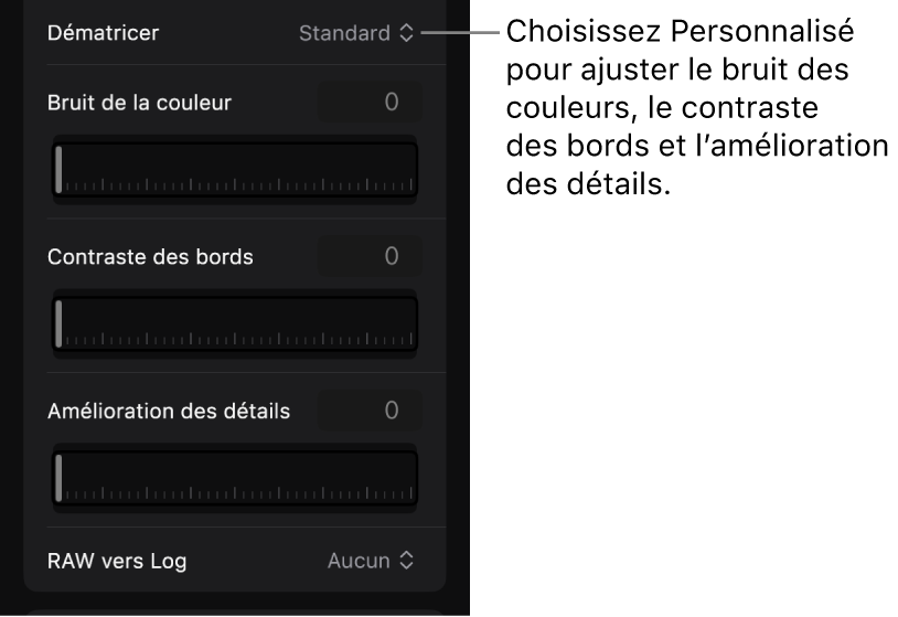 Inspecteur affichant les réglages de caméra pour les vidéos ProRes RAW enregistrées sur un iPhone, y compris Dématriçage, Bruit de couleur, Contraste des bords, Amélioration des détails et RAW vers Log.