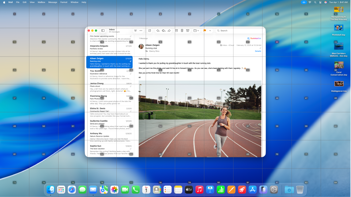 A megnyitott Mail app az Íróasztalon egy rácsrátéttel.
