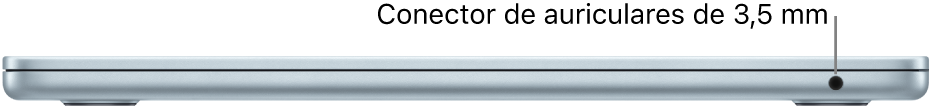 Lado derecho de un MacBook Air con una indicación del conector para auriculares de 3,5 mm.