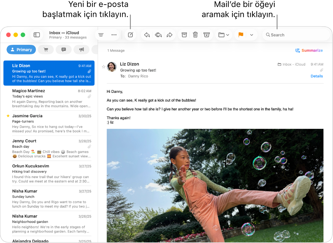 Kenar çubuğunun yanında iletiler listesini ve sağda seçili iletinin içeriğini gösteren Mail penceresi. Arama alanını işaret eden bir belirtme çizgisi.
