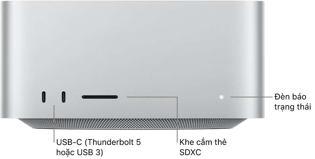 Mặt trước của Mac Studio đang hiển thị hai cổng USB-C, khe cắm thẻ SDXC và đèn báo trạng thái.