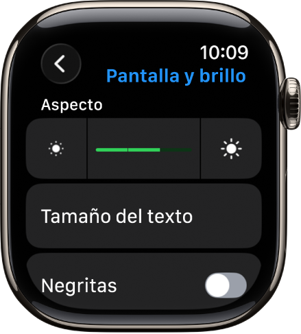 La configuración Pantalla y brillo del Apple Watch, con el regulador de brillo en la parte superior, y el botón Tamaño del texto en la parte inferior.