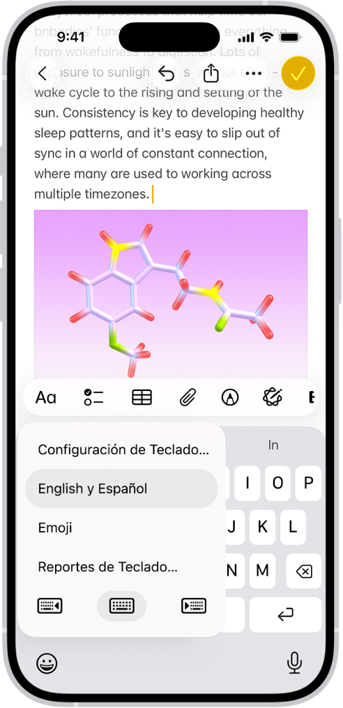 El menú Configuración del teclado está abierto y muestra varias opciones de teclado: Inglés y español, Emoji y Vibración del teclado.