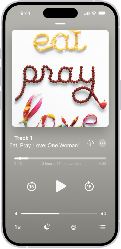 Pantalla del reproductor de audiolibros que muestra, de arriba abajo, la portada del audiolibro, el nombre de la sección que se está reproduciendo, el cabezal de reproducción, el botón de pausa y los botones de avanzar y retroceder. En la parte inferior se encuentra el regulador de volumen y, debajo, los botones para controlar la velocidad de reproducción, configurar un temporizador de reposo, elegir un destino de reproducción y ver una lista de las pistas del libro.