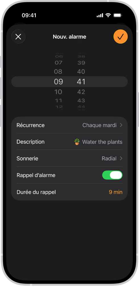 Un écran de configuration d’une alarme, avec les réglages pour modifier l’heure de l’alarme, choisir sa récurrence, ajouter une description, sélectionner un son, activer le rappel et modifier la durée du rappel d’alarme.