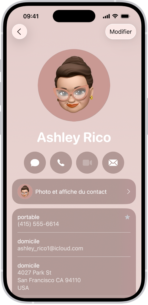 Une fiche de contact dans l’app Contacts.