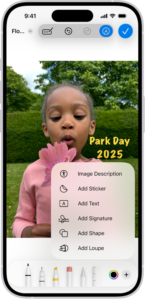 Mail ಆ್ಯಪ್ನಲ್ಲಿ, ಅಟ್ಯಾಚ್ಮೆಂಟ್ನ PDF ಎಮೋಜಿಯ ಸ್ಟಿಕ್ಕರ್ ಅನ್ನು ಹೊಂದಿರುತ್ತದೆ. ವೆಬ್ ಪುಟದ ಕೆಳಗೆ ಮಾರ್ಕಪ್ ಟೂಲ್ಗಳಿವೆ.