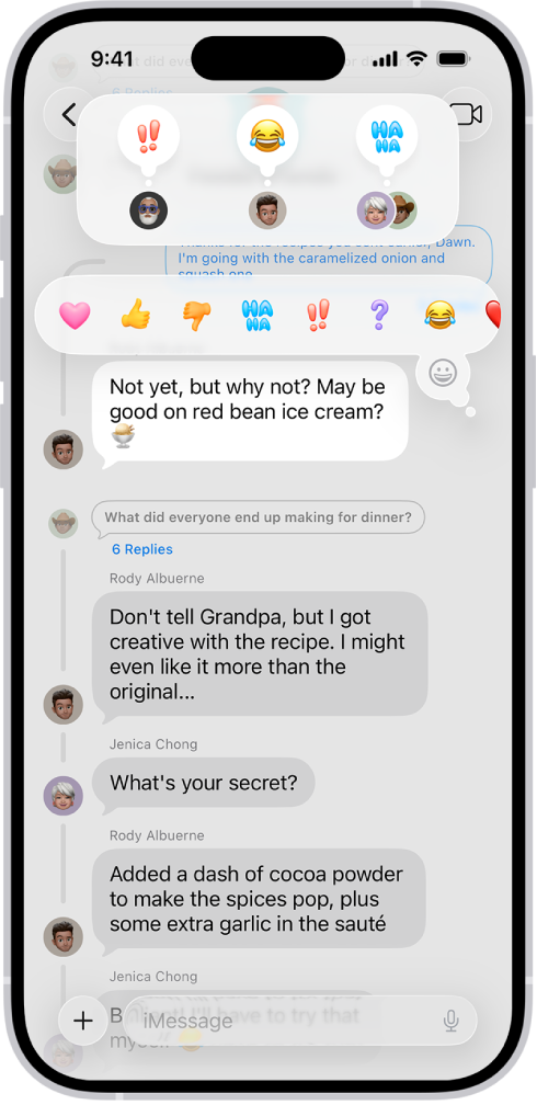 Uma conversa da aplicação Mensagens com atribuições visíveis junto à parte superior do ecrã e o menu Tapbacks visível por cima de uma mensagem.