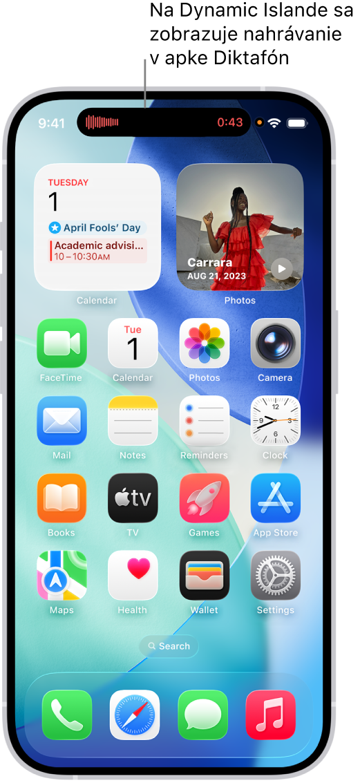 Plocha iPhonu 14 Pro, na ktorej vidno nahrávanie v apke Diktafón v Dynamic Islande v hornej časti obrazovky.