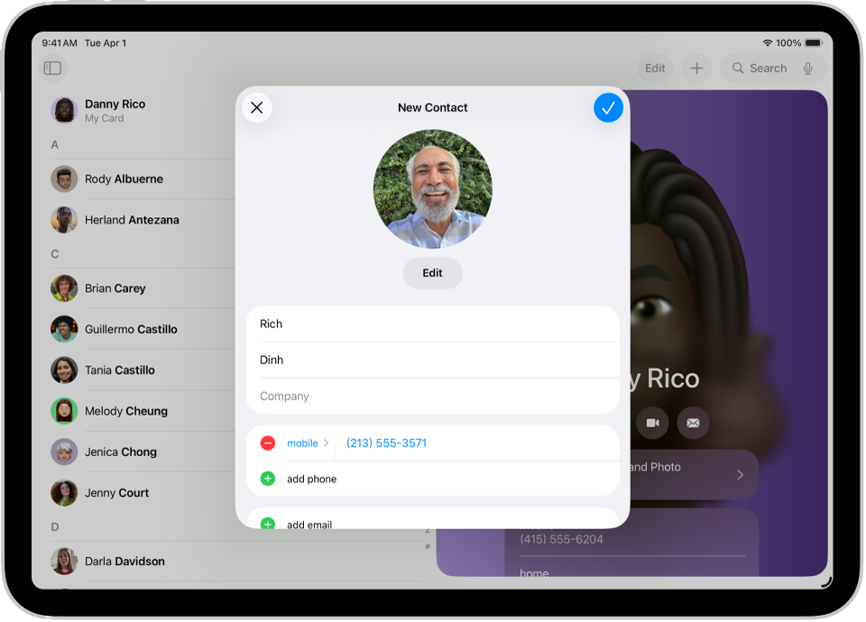 Het venster voor het toevoegen van een nieuwe contactpersoon in de Contacten-app.