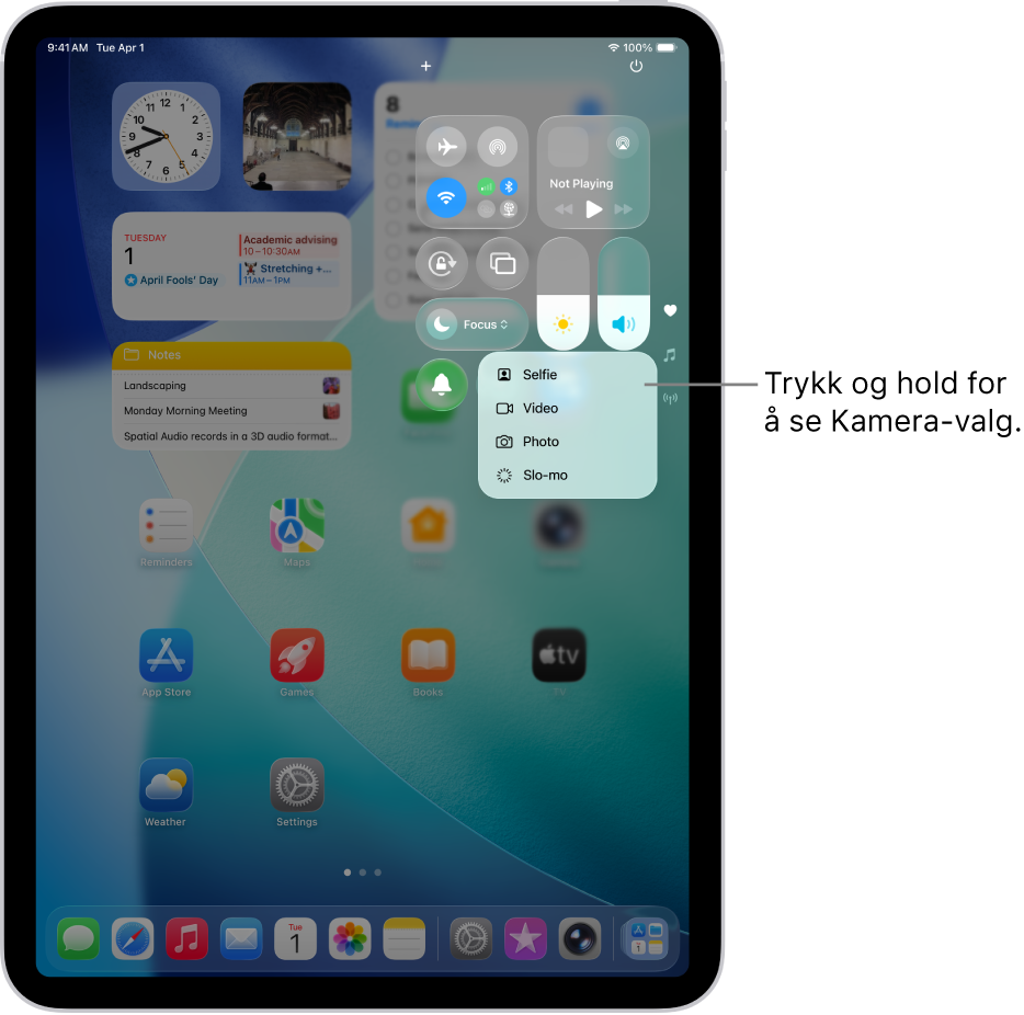 En skjerm som viser de ekstra Kamera-valgene som er tilgjengelig i Kontrollsenter når du trykker og holder på Kamera-kontrollen. Valgene er Selfie, Video, Bilde og Sakte.