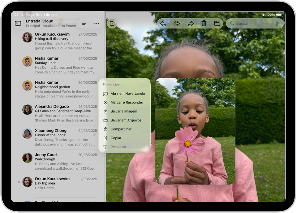 Um anexo de e‑mail está selecionado, com as ações possíveis em uma lista.