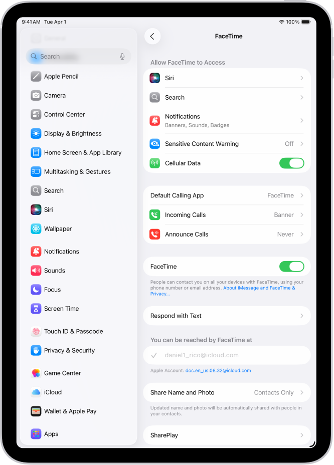 Het scherm met FaceTime-instellingen, met de regelaar om FaceTime in of uit te schakelen en de Apple Account die voor FaceTime wordt gebruikt.