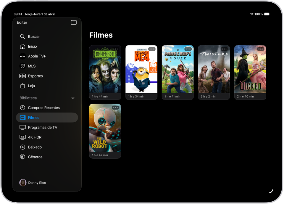 iPad mostrando uma lista de filmes na seção Filmes da aba Biblioteca.