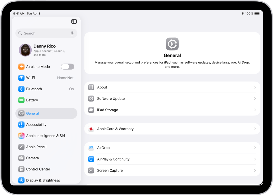 பல செயலி ஐகான்களுள்ள iPad முகப்புத் திரை. உங்கள் iPad ஒலியளவு, திரை ஒளிர்வு மற்றும் பலவற்றை மாற்றுவதற்குத் தட்டக்கூடிய அமைப்புகள் செயலி ஐகான் இதில் இருக்கிறது.